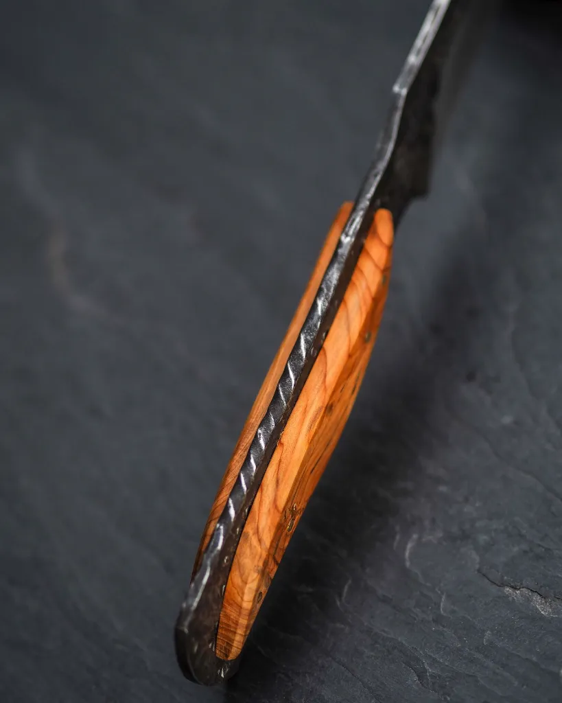 CouteauxForgés.com - Forge du Dragon Blanc.webp